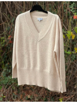 Pull larges bords côtes...