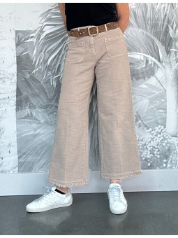 Pantalon coton natté court...